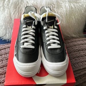 Nike Sneakers, Size 9 1/2